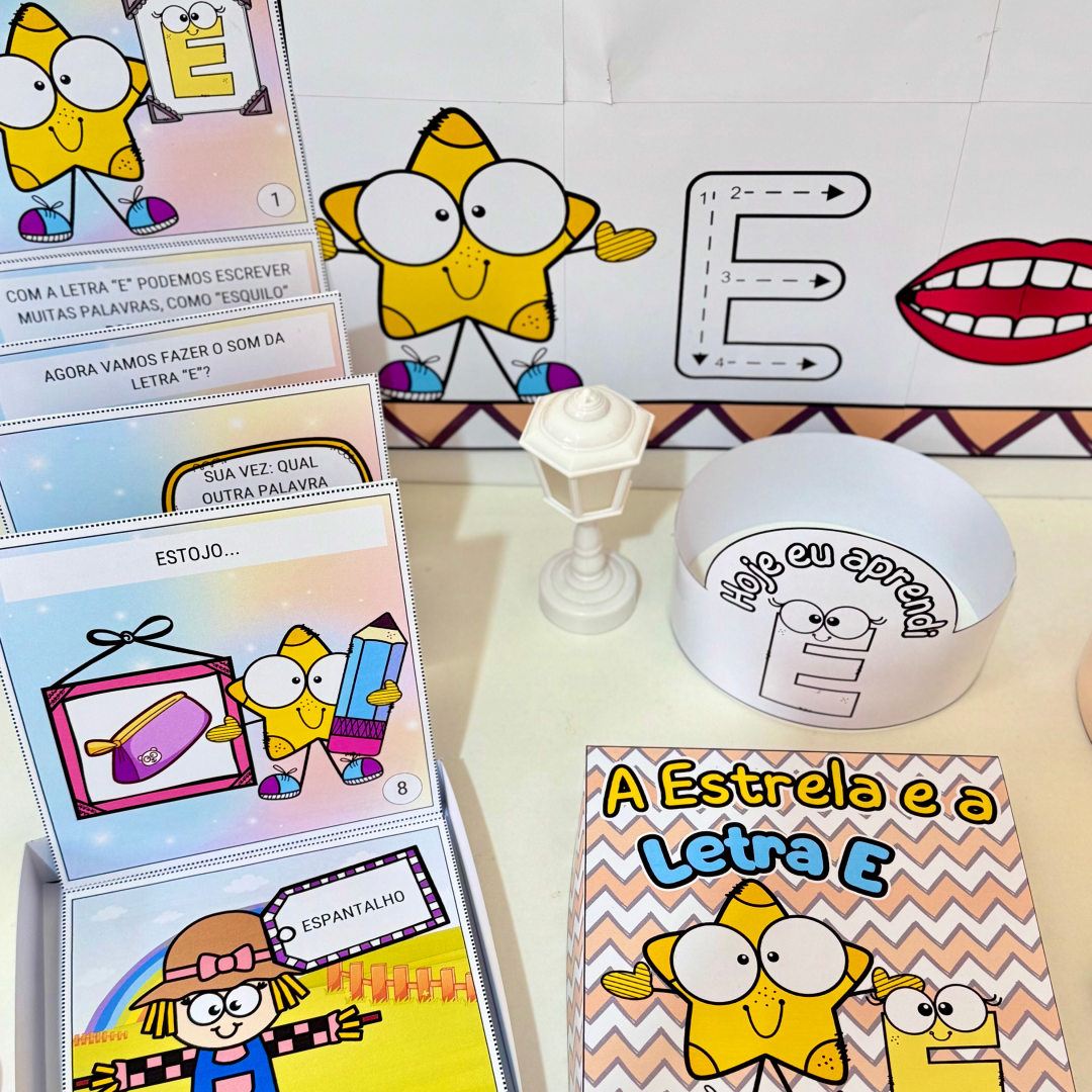 História na Caixa e Cartaz Letra E